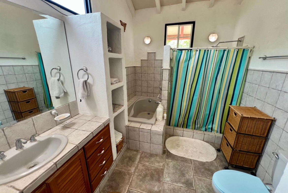 PUNTA BARCO CASA EN VENTA