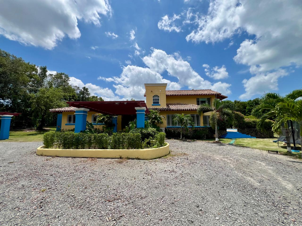 PUNTA BARCO CASA EN VENTA
