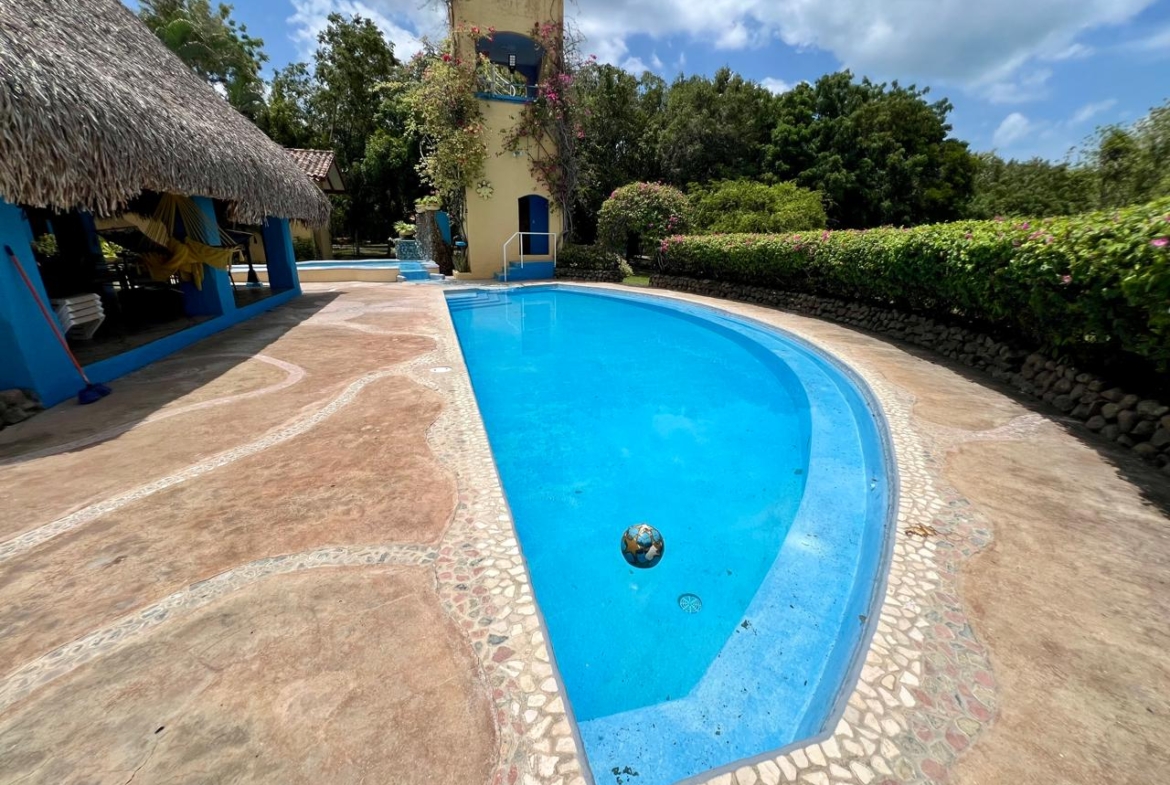 PUNTA BARCO CASA EN VENTA