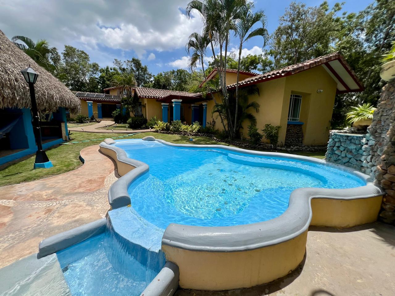 PUNTA BARCO CASA EN VENTA
