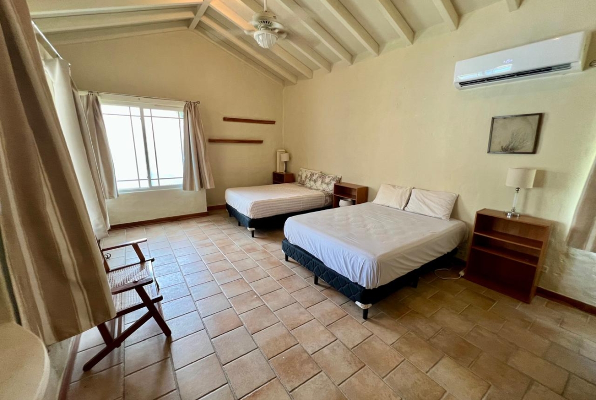 PUNTA BARCO CASA EN VENTA