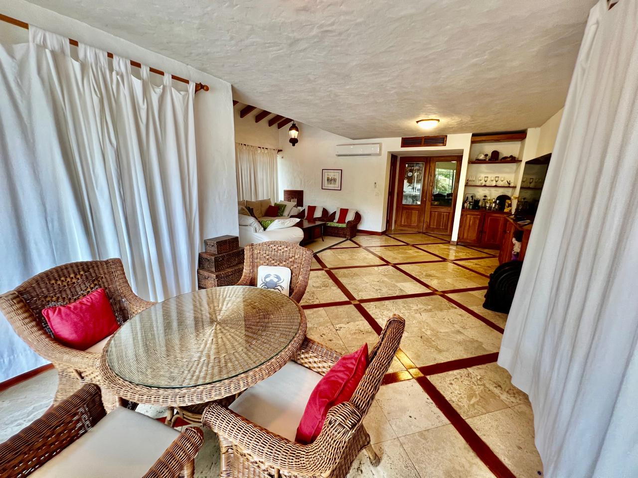 PUNTA BARCO CASA EN VENTA
