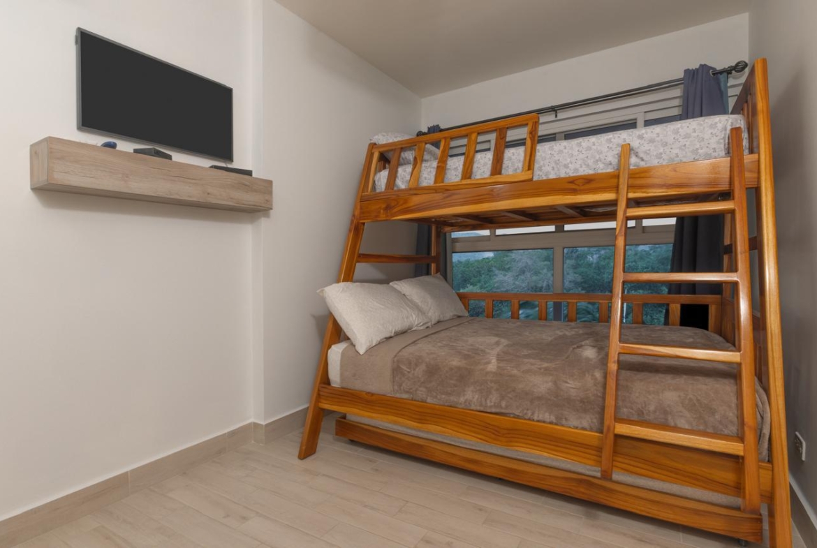 PLAYA CARACOL – Apto. 3 Recs. con Vista al Mar “Más Que Un Apartamento de Playa: Una Inversión Inteligente”