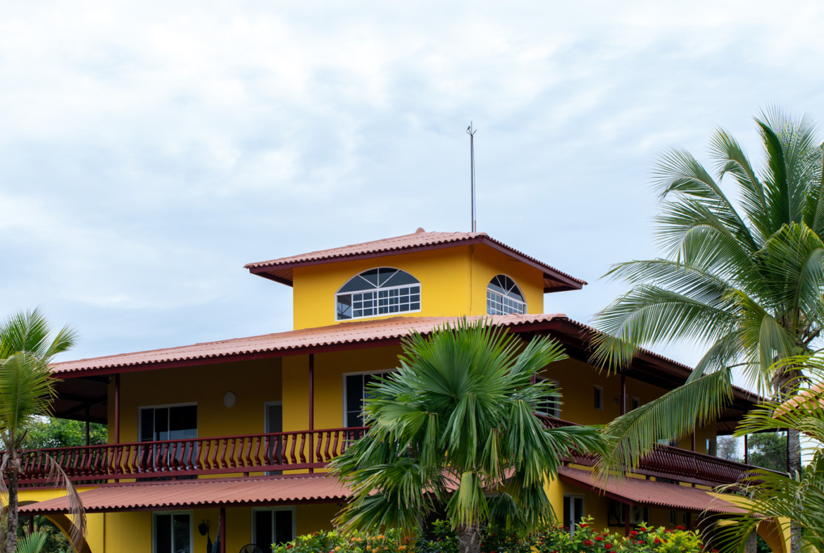 Se Vende Espectacular Villa Campestre en El Copecito: buen clima, vistas al mar y montaña
