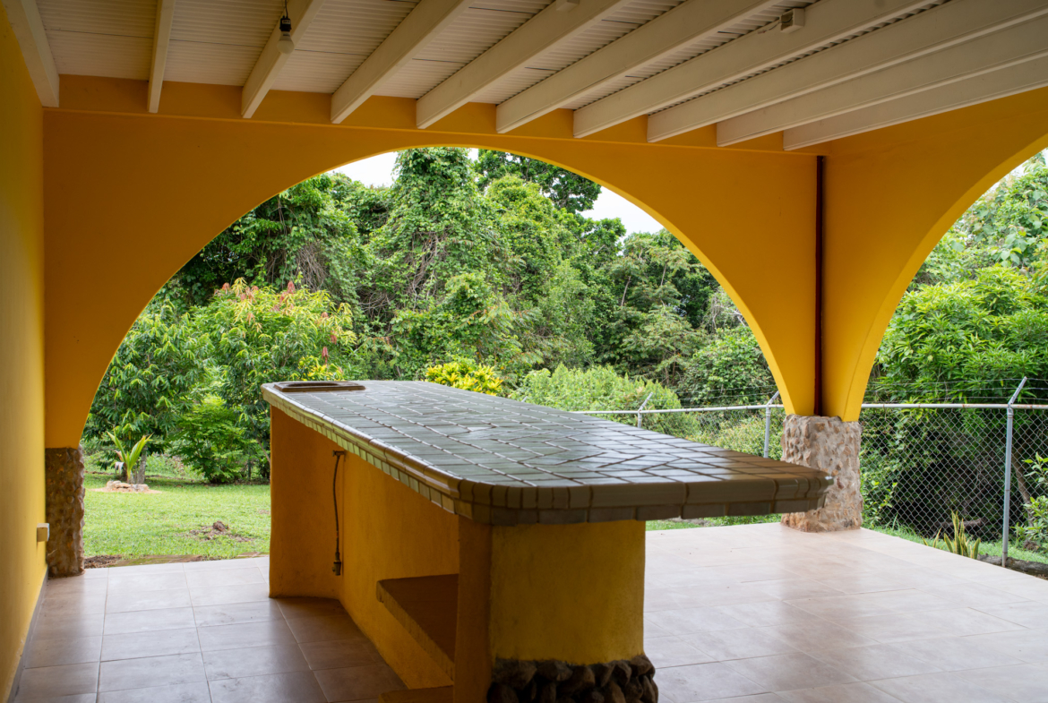 Se Vende Espectacular Villa Campestre en El Copecito: buen clima, vistas al mar y montaña