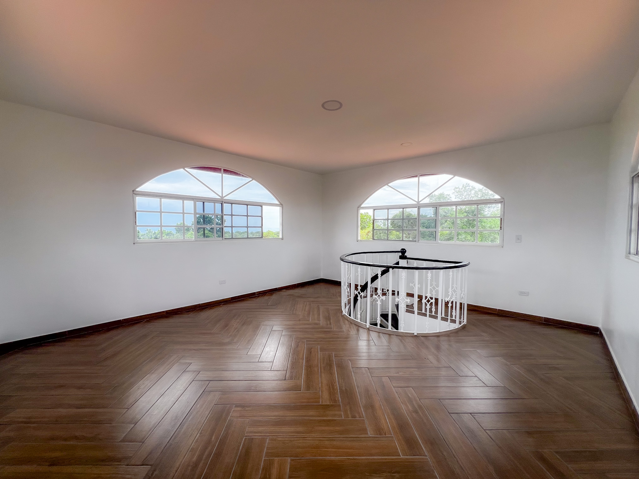 Se Vende Espectacular Villa Campestre en El Copecito: buen clima, vistas al mar y montaña