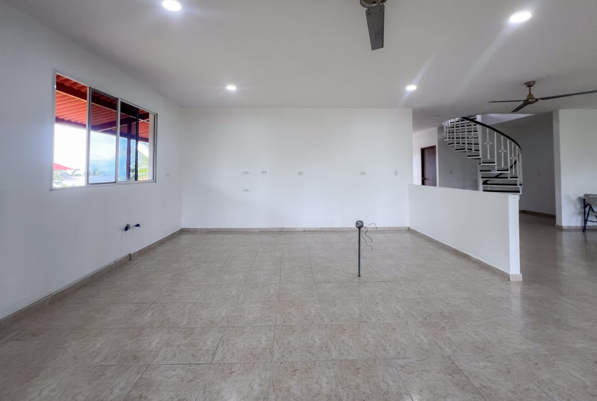Se Vende Espectacular Villa Campestre en El Copecito: buen clima, vistas al mar y montaña