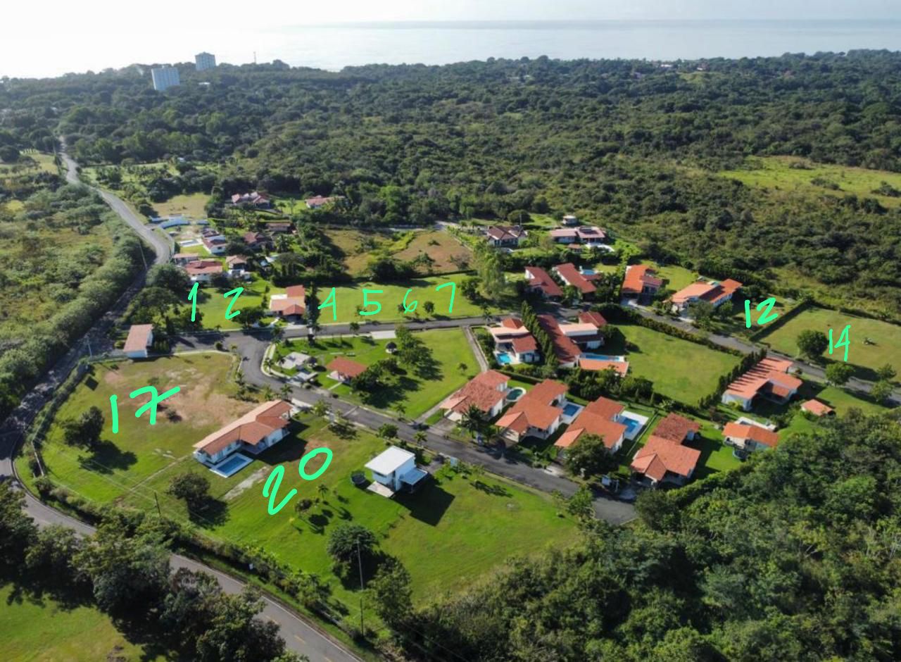 PHOTO-2025-11-22-11-32-21 TERRENO LOTES EN LA MARE PUNTA BARCO EN VENTA