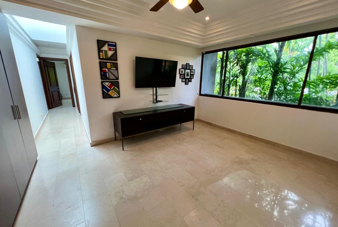ALTOS DEL GOLF MANSIÓN EN VENTA O ALQUILER