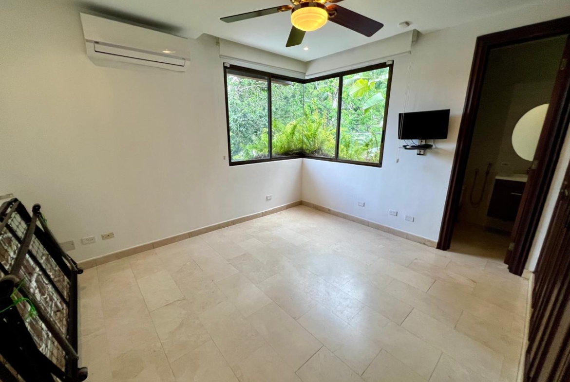 ALTOS DEL GOLF MANSIÓN EN VENTA O ALQUILER