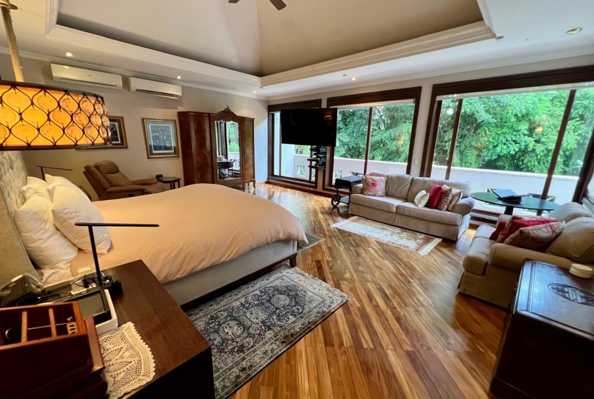 ALTOS DEL GOLF MANSIÓN EN VENTA O ALQUILER