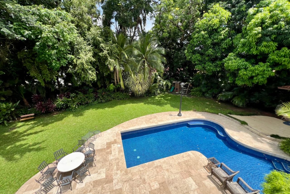 ALTOS DEL GOLF MANSIÓN EN VENTA O ALQUILER