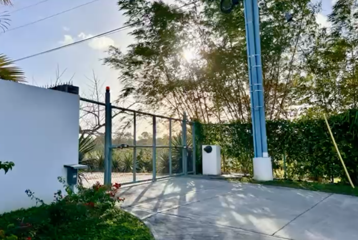 OPORTUNIDAD DE INVERSION – PROYECTO DE APTOS. FRENTE AL MAR Y RIO