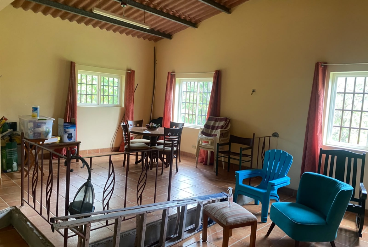 VÍA SORÁ CASA EN VENTA