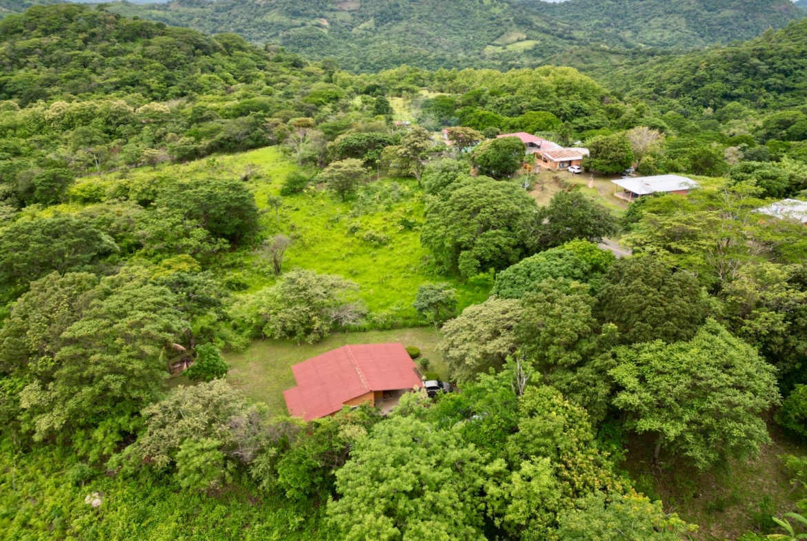 VÍA SORÁ CASA EN VENTA