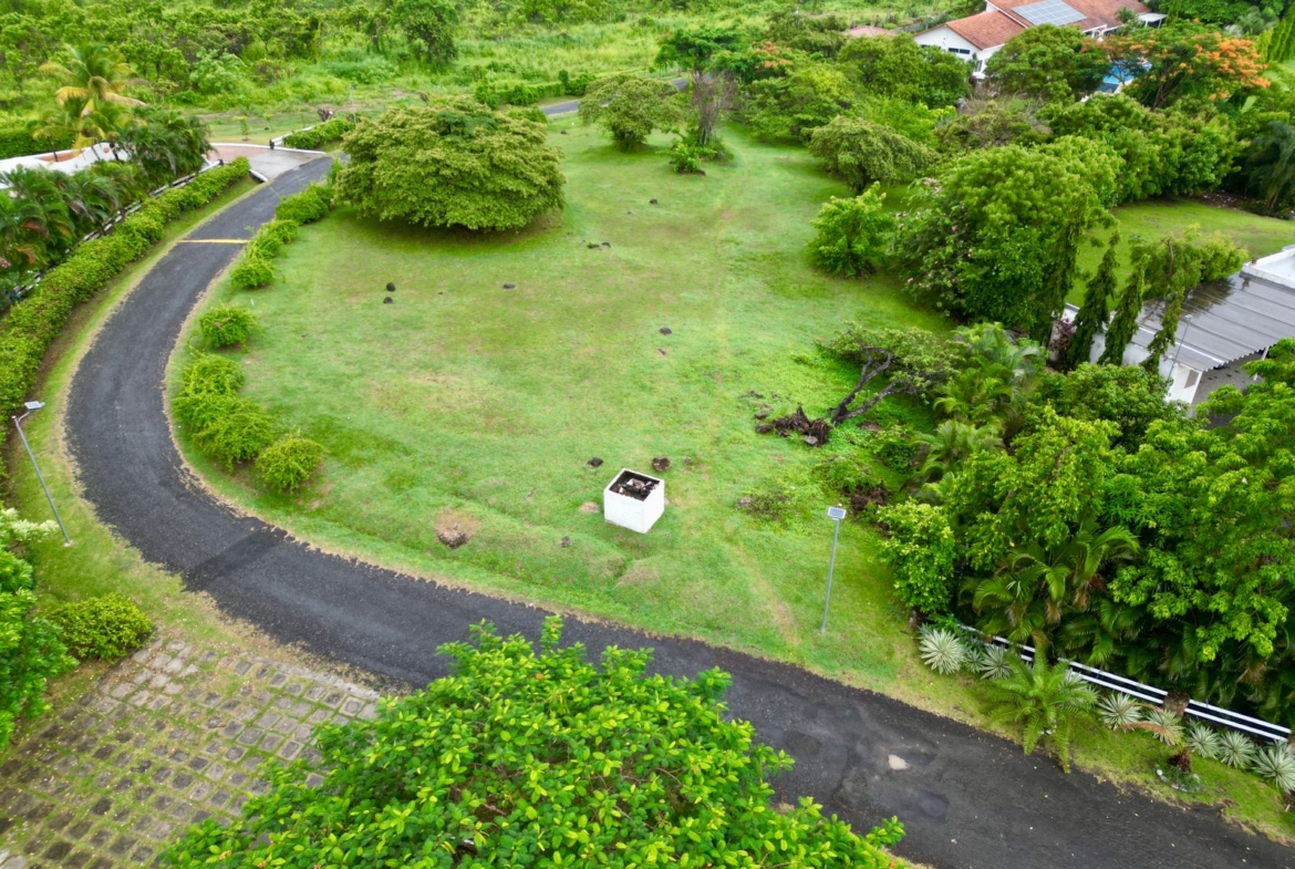 TERRENO PUNTA BARCO RESORT