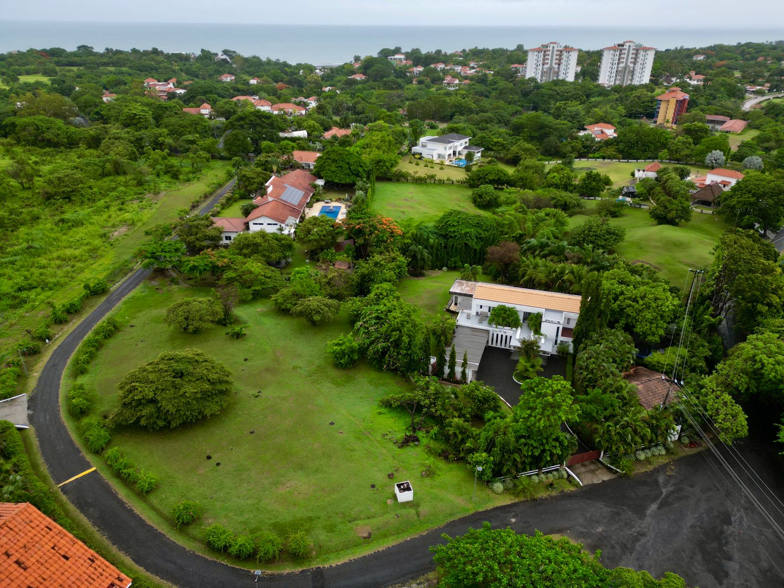 TERRENO PUNTA BARCO RESORT