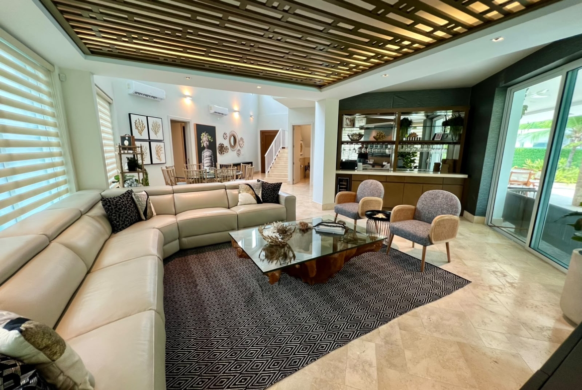 PUNTA BARCO VILLAGE CASA con Suite Principal Privada en Planta Alta