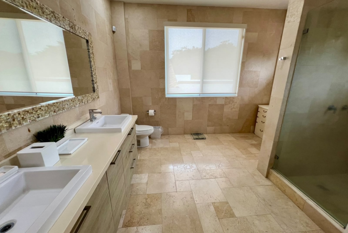 PUNTA BARCO VILLAGE CASA con Suite Principal Privada en Planta Alta