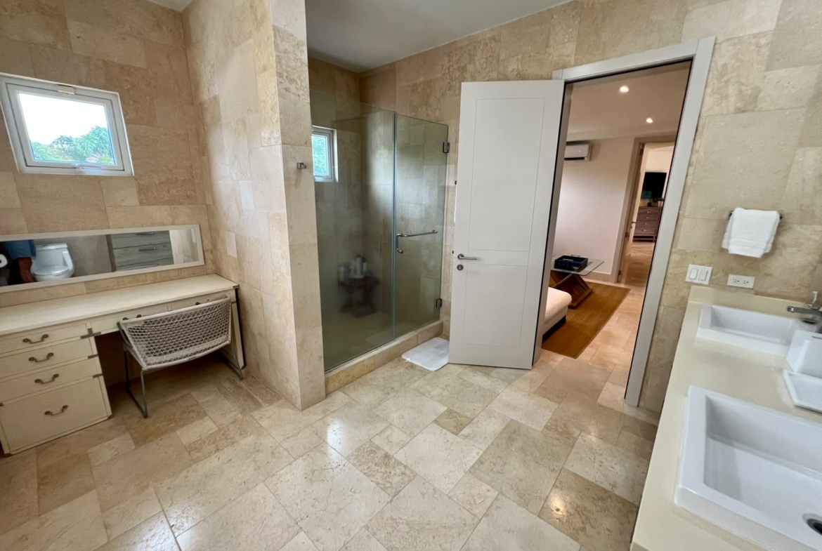 PUNTA BARCO VILLAGE CASA con Suite Principal Privada en Planta Alta