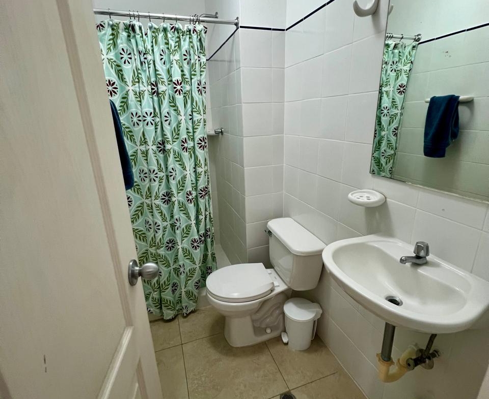 LA ENSENADA PLAYA BLANCA APARTAMENTO EN VENTA 2