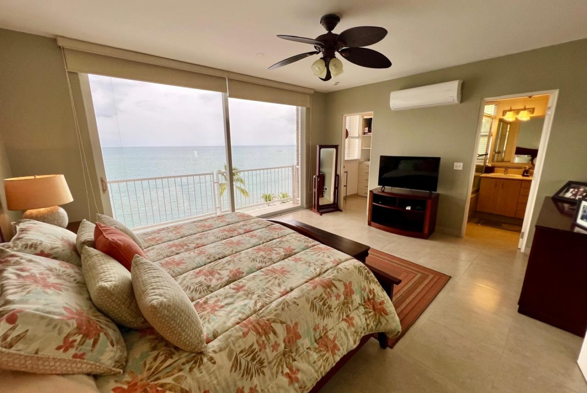 LA ENSENADA PLAYA BLANCA APARTAMENTO EN VENTA 2