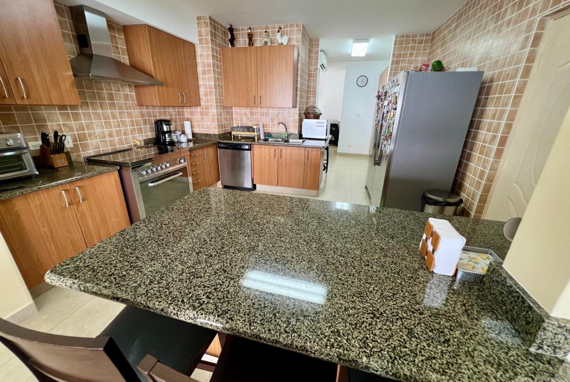 LA ENSENADA PLAYA BLANCA APARTAMENTO EN VENTA 2