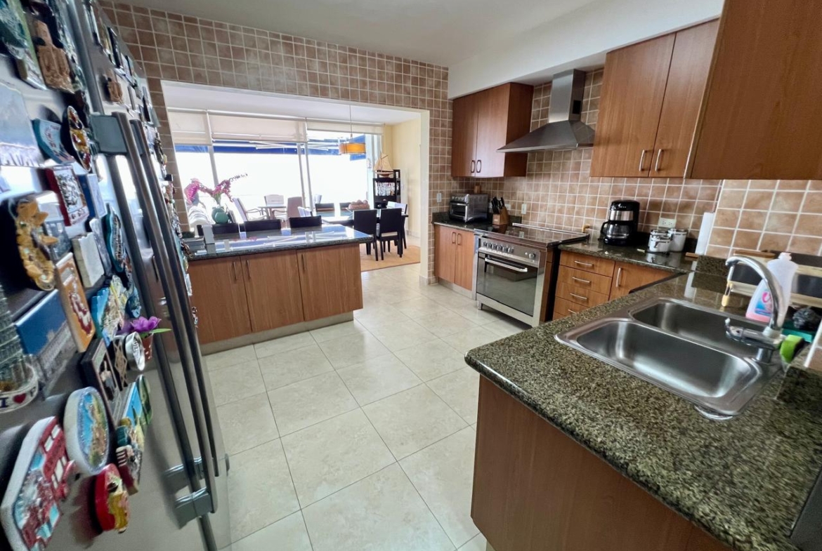 LA ENSENADA PLAYA BLANCA APARTAMENTO EN VENTA 2