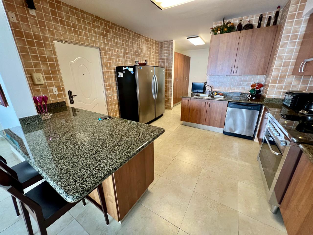 PHOTO-2026-08-07-13-23-55 7 LA ENSENADA PLAYA BLANCA APARTAMENTO EN VENTA 1