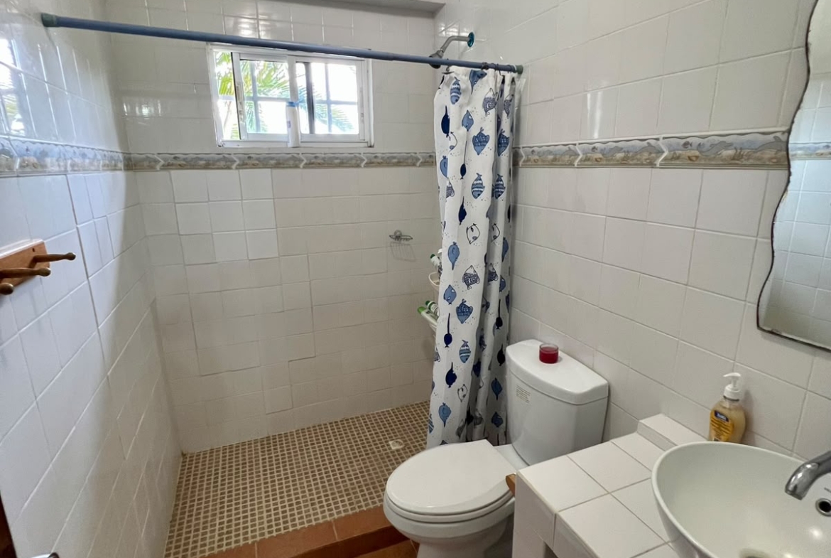 CASA CERCA DEL MAR EN CHUMICO REDONDO LAS GUIAS DE ORIENTE