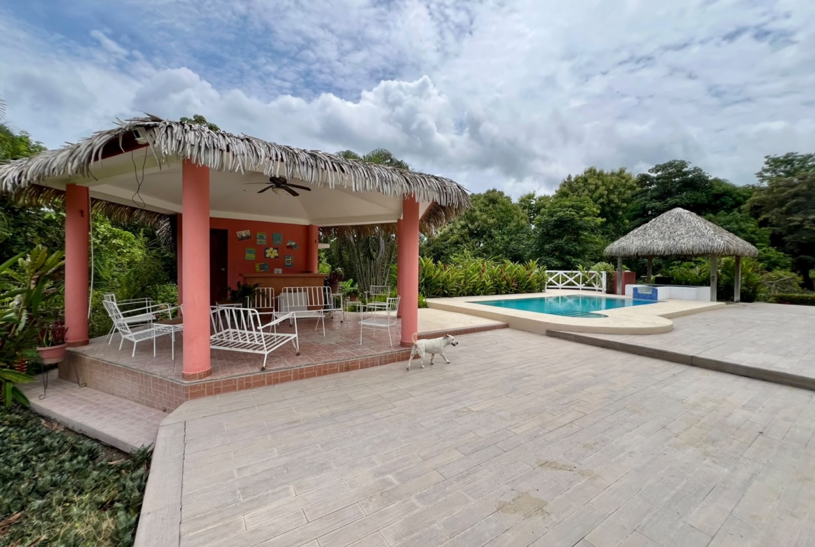 CASA CERCA DEL MAR EN CHUMICO REDONDO LAS GUIAS DE ORIENTE