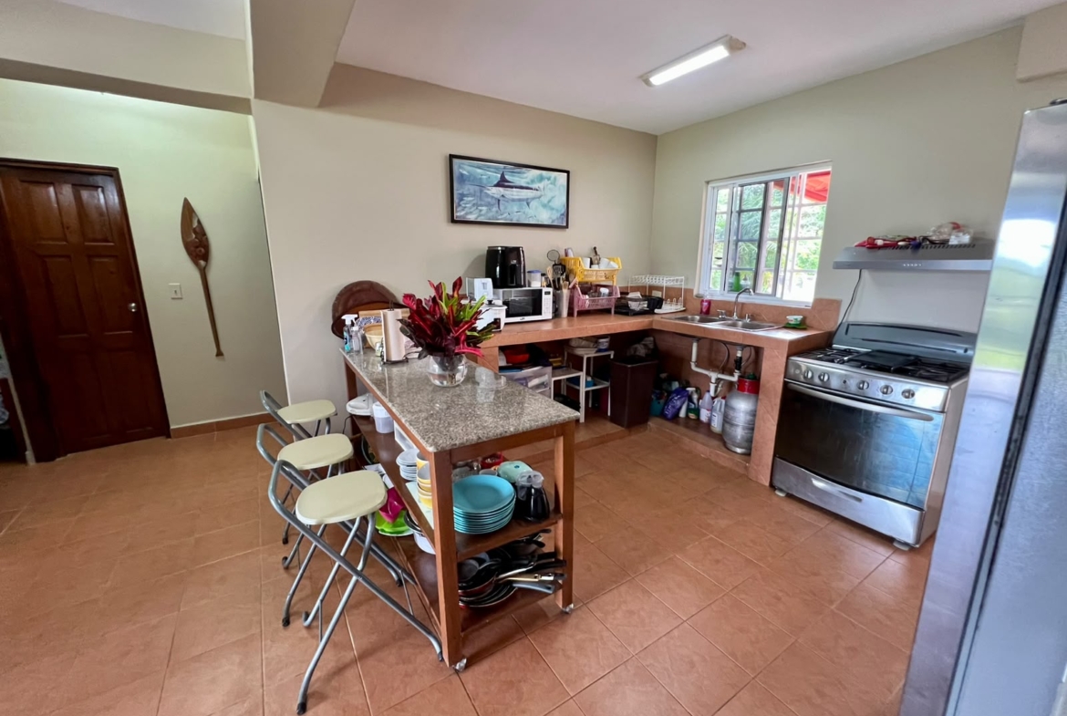 CASA CERCA DEL MAR EN CHUMICO REDONDO LAS GUIAS DE ORIENTE