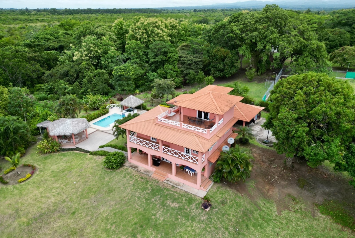 CASA CERCA DEL MAR EN CHUMICO REDONDO LAS GUIAS DE ORIENTE