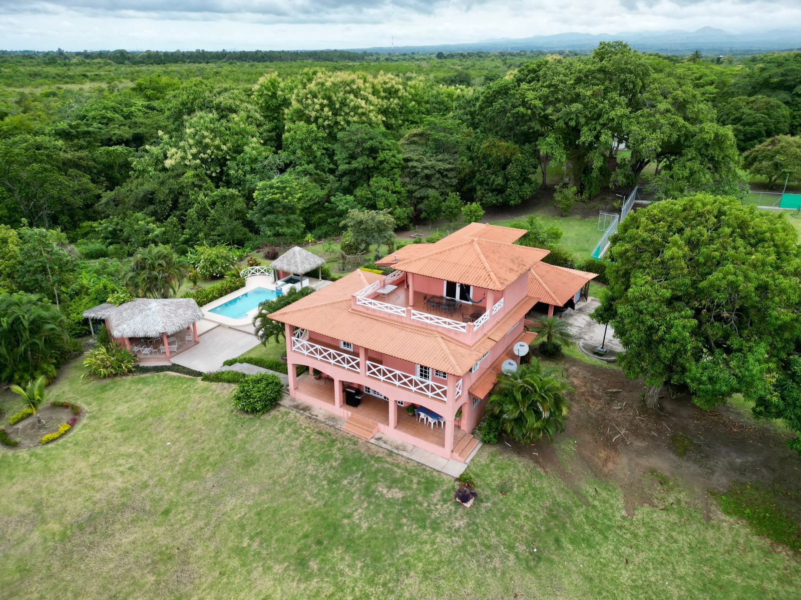PHOTO-2026-08-13-15-09-05 2 CASA CERCA DEL MAR EN CHUMICO REDONDO LAS GUIAS DE ORIENTE