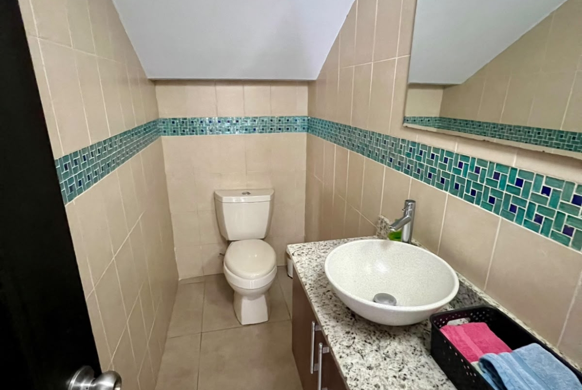 PLAYA BLANCA QUINTAS DEL SOL CASA DE 6 RECÁMARAS EN VENTA