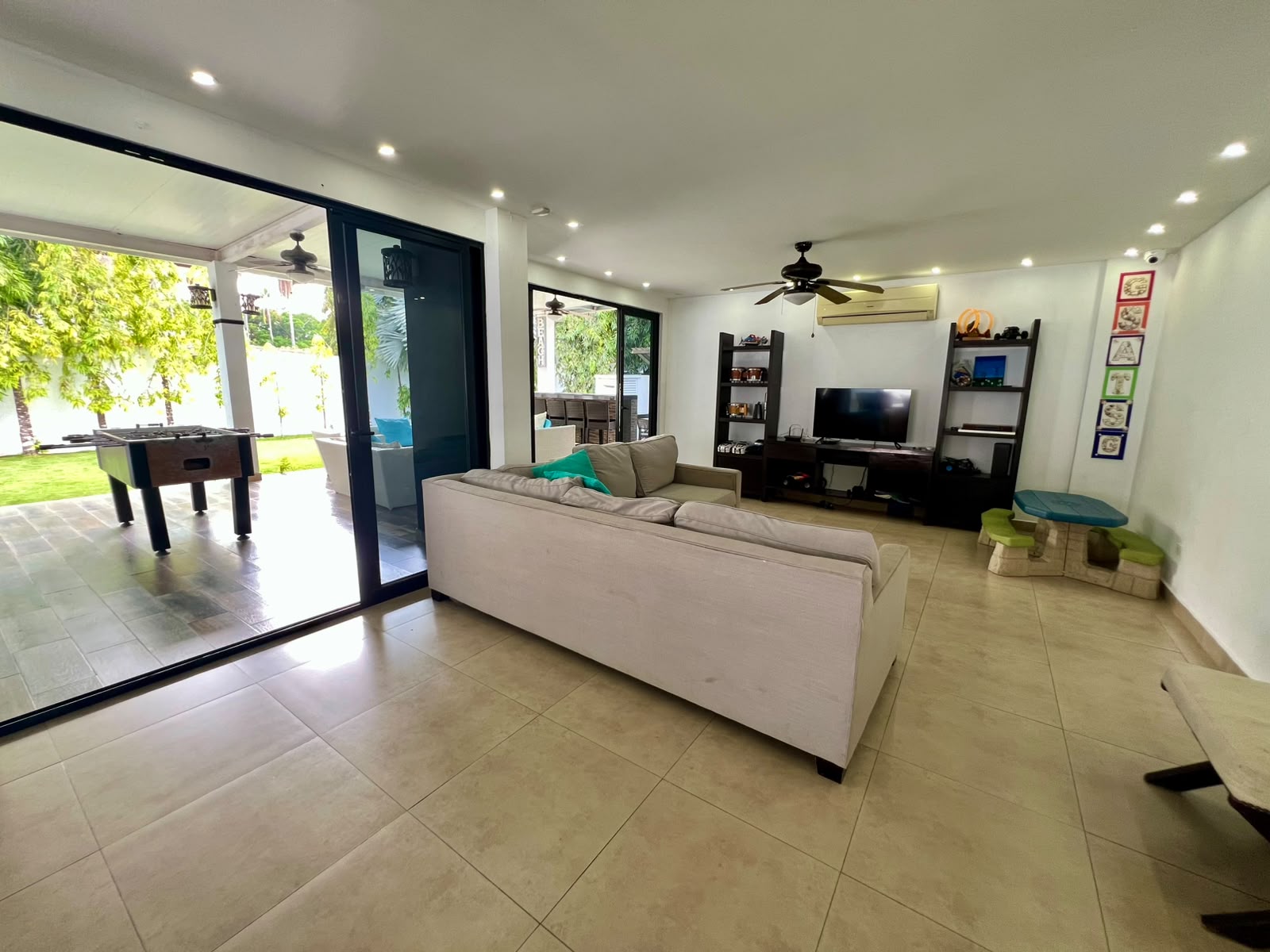 PLAYA BLANCA QUINTAS DEL SOL CASA DE 6 RECÁMARAS EN VENTA