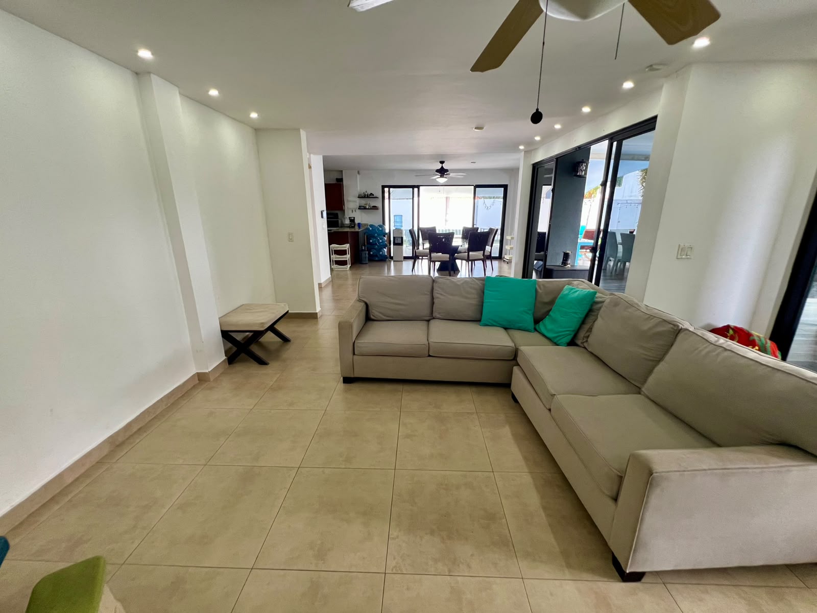 PLAYA BLANCA QUINTAS DEL SOL CASA DE 6 RECÁMARAS EN VENTA