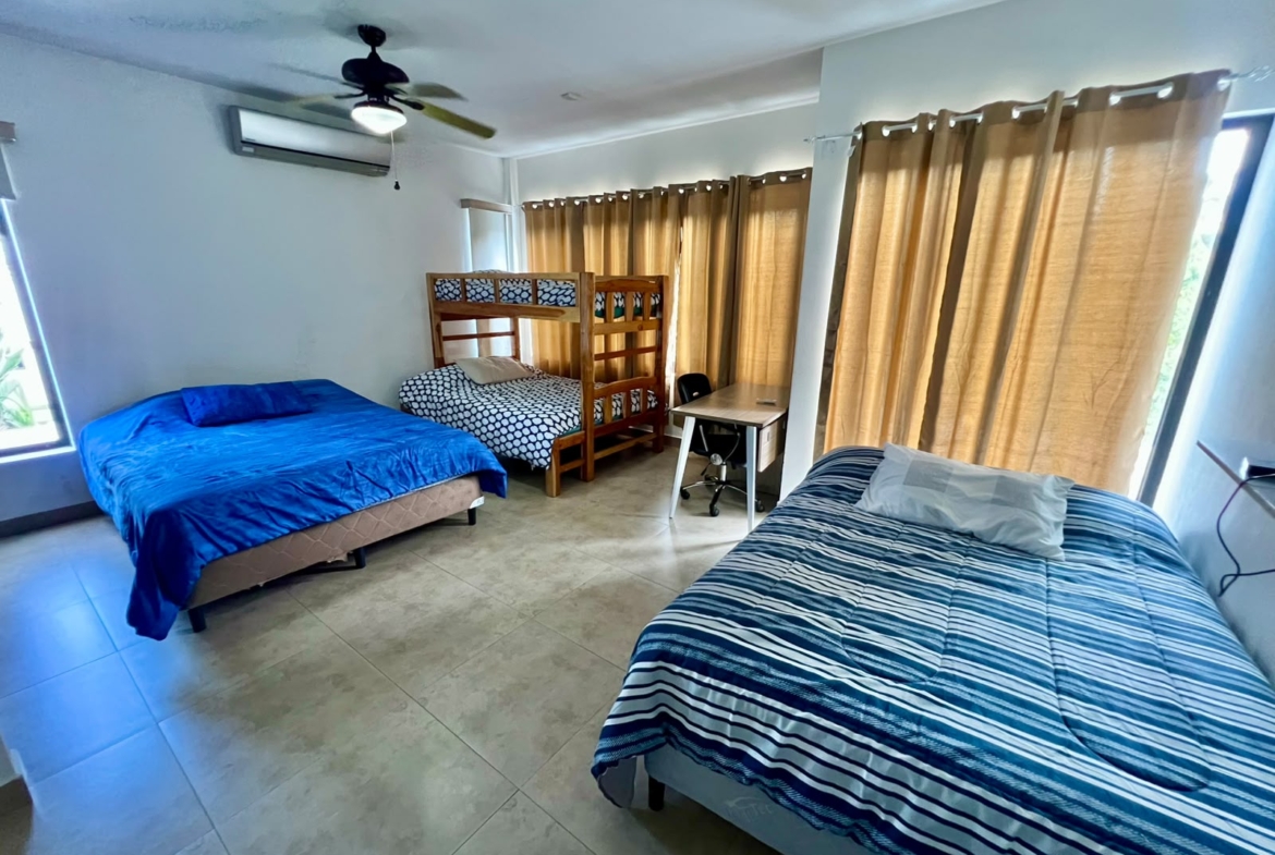 PLAYA BLANCA QUINTAS DEL SOL CASA DE 6 RECÁMARAS EN VENTA