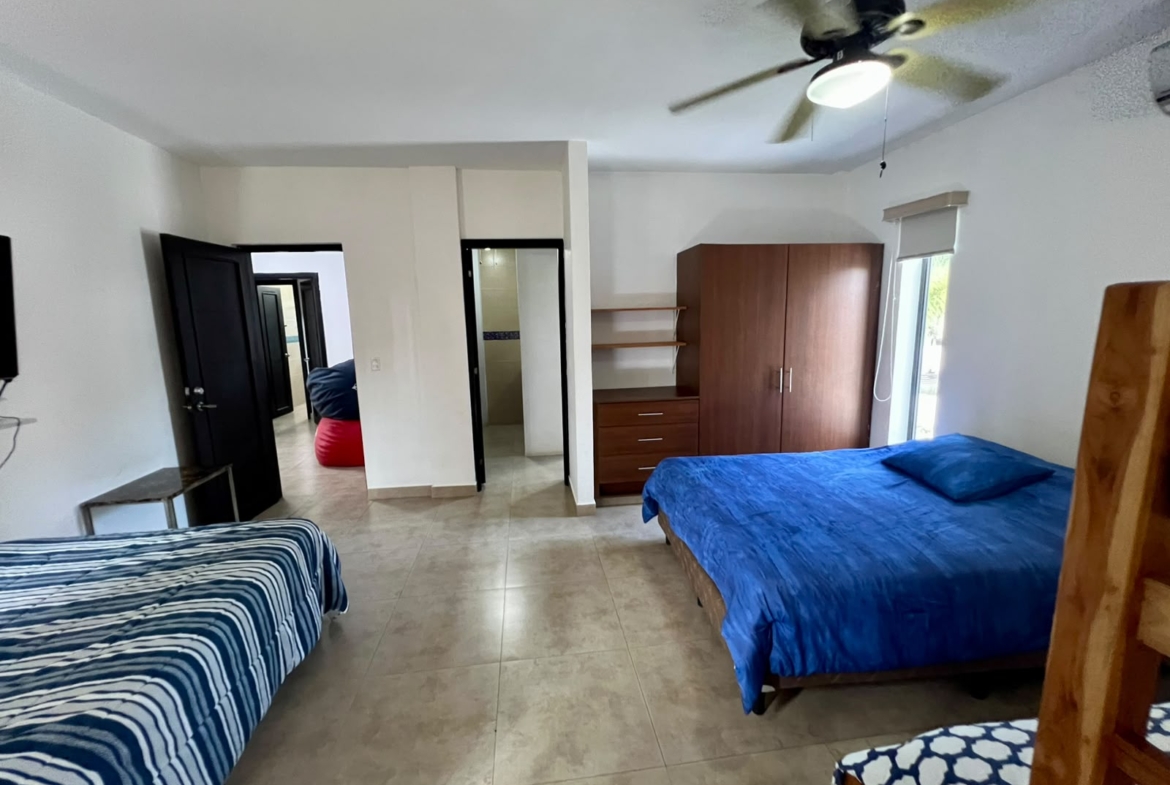 PLAYA BLANCA QUINTAS DEL SOL CASA DE 6 RECÁMARAS EN VENTA