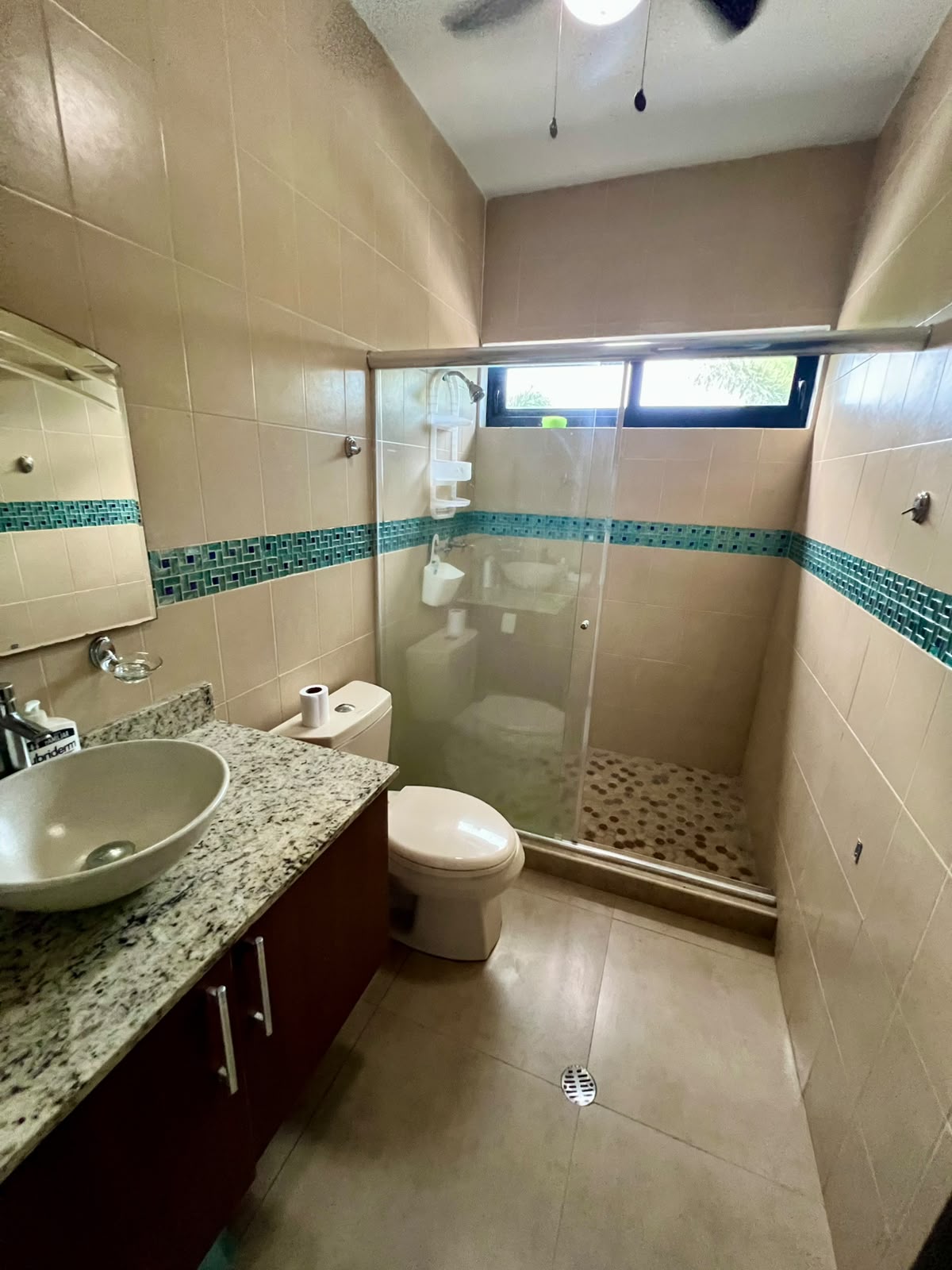 PLAYA BLANCA QUINTAS DEL SOL CASA DE 6 RECÁMARAS EN VENTA