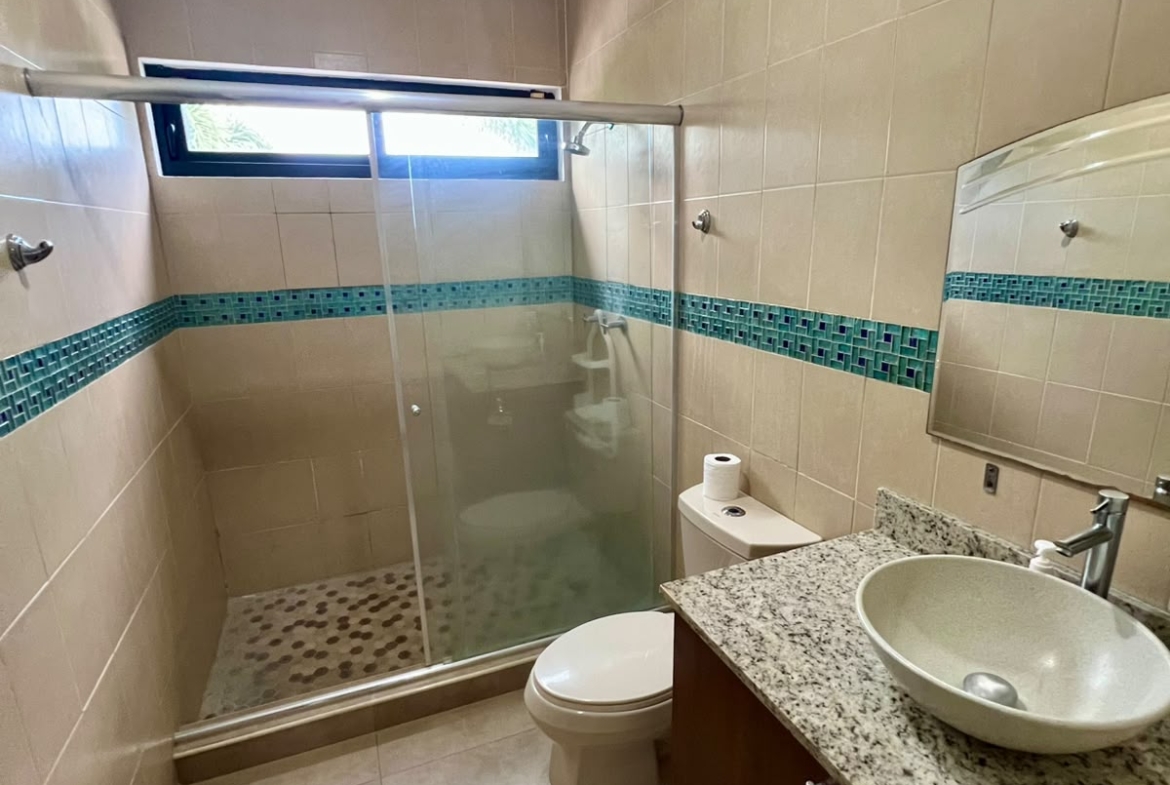 PLAYA BLANCA QUINTAS DEL SOL CASA DE 6 RECÁMARAS EN VENTA