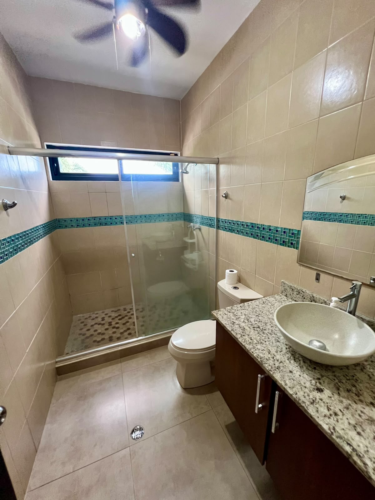 PLAYA BLANCA QUINTAS DEL SOL CASA DE 6 RECÁMARAS EN VENTA