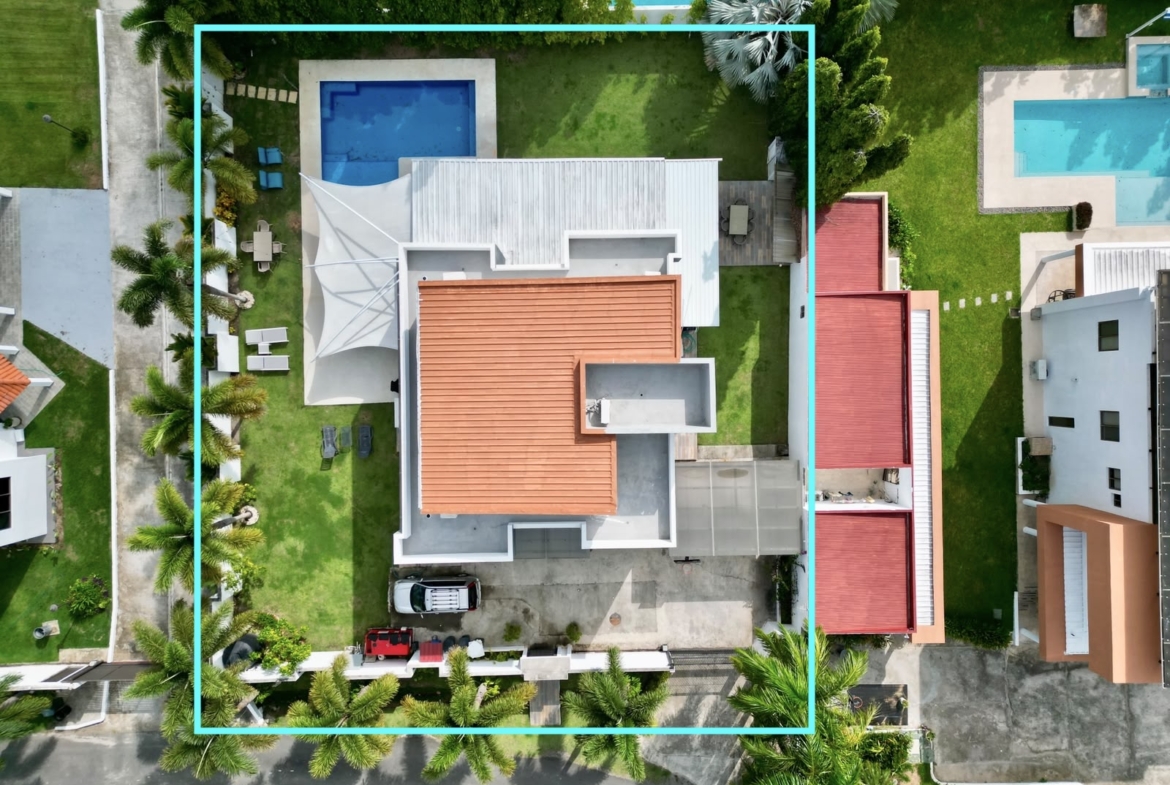 PLAYA BLANCA QUINTAS DEL SOL CASA DE 6 RECÁMARAS EN VENTA