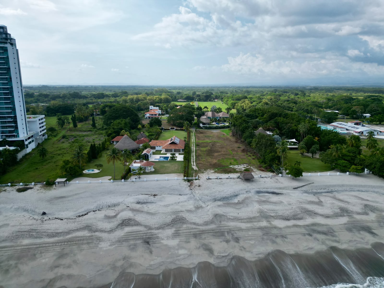 PLAYA BLANCA QUINTAS DEL SOL CASA DE 6 RECÁMARAS EN VENTA
