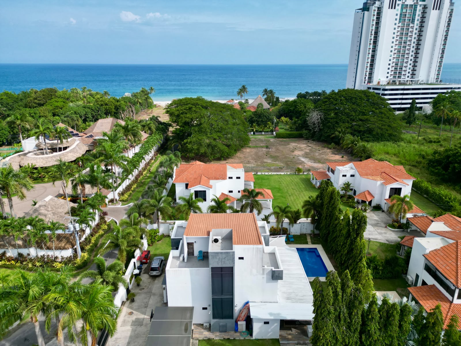 PLAYA BLANCA QUINTAS DEL SOL CASA DE 6 RECÁMARAS EN VENTA