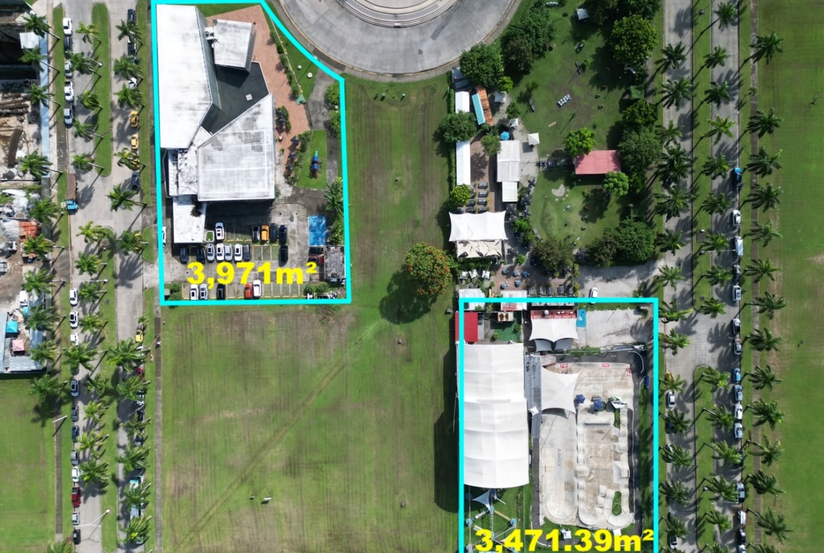 TERRENO COSTA DEL ESTE EN ESQUINA PARA DESARROLLO INMOBILIARIO 2