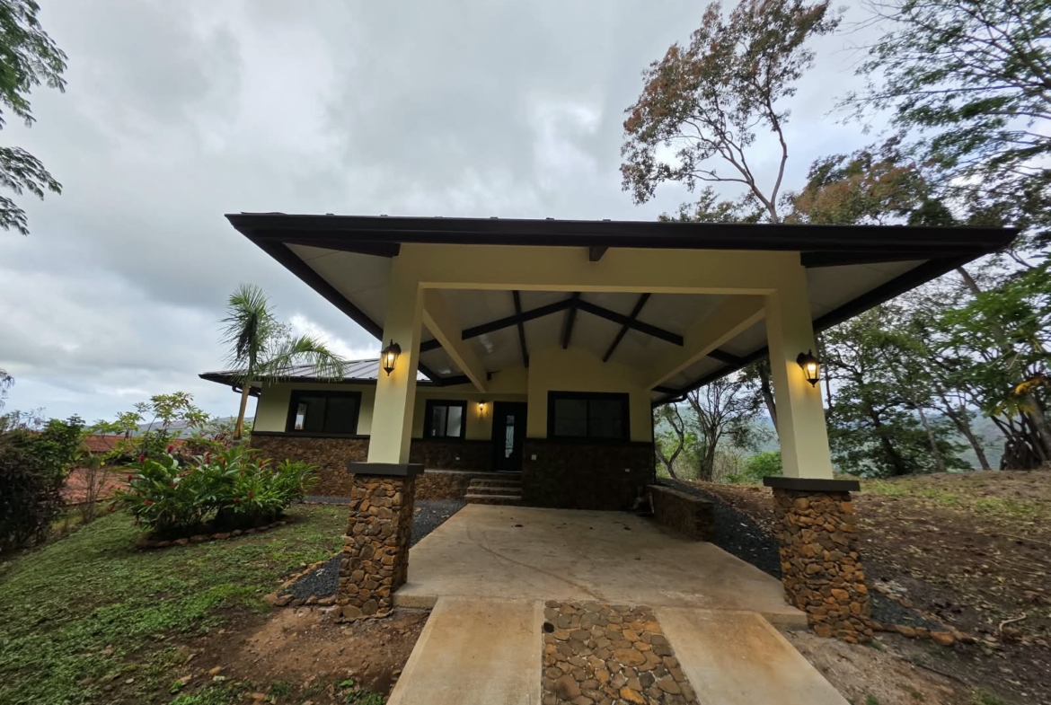 CASA EN VENTA EN ALTOS DEL MARÍA – DELICIOSO CLIMA | HERMOSA VISTA AL CERRO PICACHO